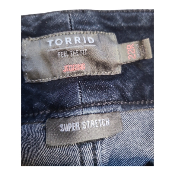 Torrid Jegging Feel the Fit Super Stretch High Rise Jeans Size 22R Dark Wash - Picture 5 of 7
